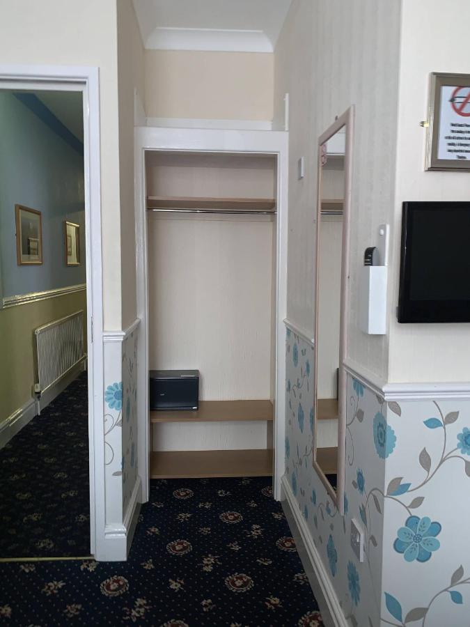 The Wilford Hotel Blackpool Extérieur photo